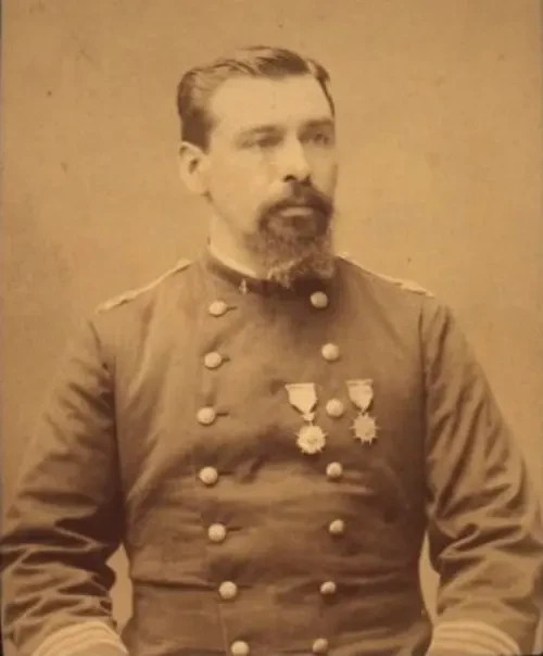 Teniente Coronel Emilio Aninat (?-1900) Héroe de Pisagua, Tacna, Arica, Chorrillos-Miraflores, de la ocupación de Lima y la toma de cuesta Husacache