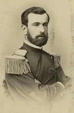 Sargento Mayor Diego Dublé Almeida (1841-1922) Nacido en Valparaíso, ingresó al Ejército en 1860 como alférez de artillería. 